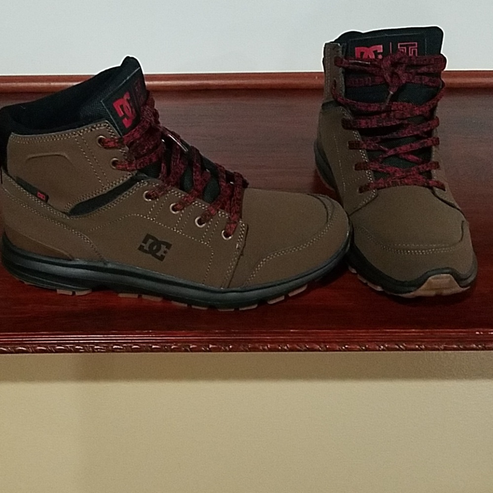 Mens DC boots